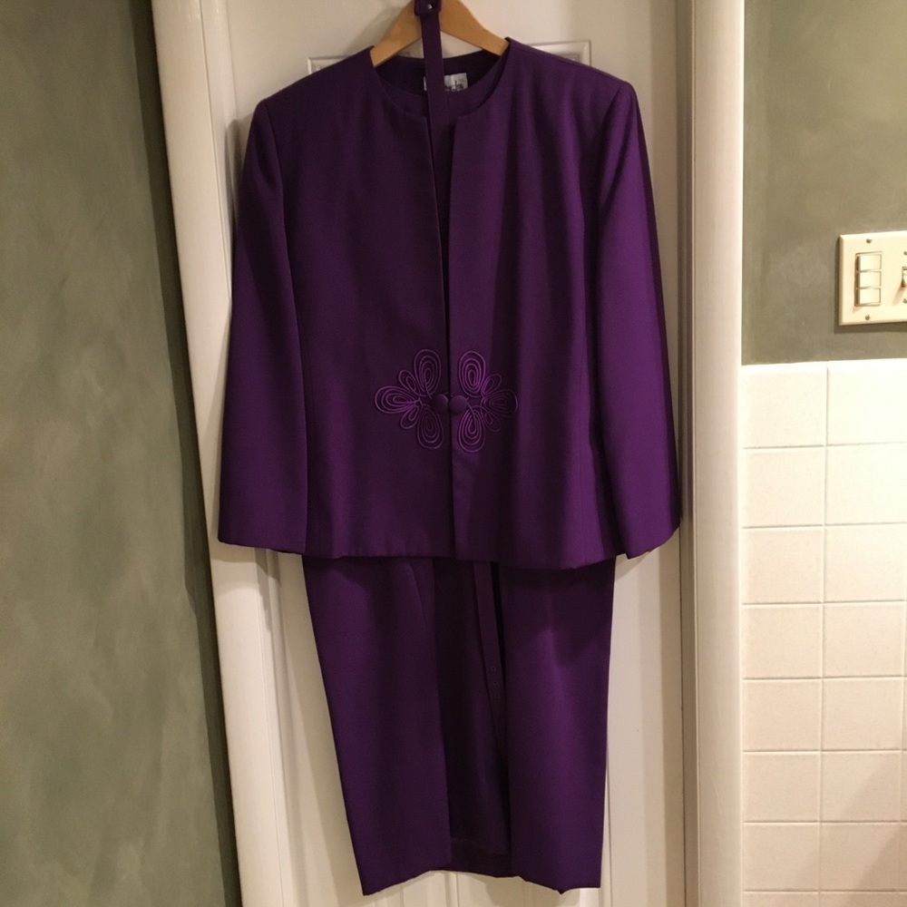 Henry Lee Size 16 2 piece ensemble